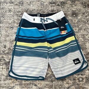 Quiksilver Men's Blue and Yellow Striped Board Shorts